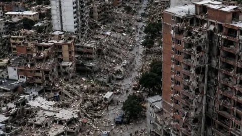 Venezuela Clama Ayuda Internacional: Terremotos Dejan 1.430 Fallecidos y Más de 3.200 Heridos