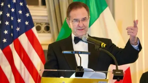 Sheinbaum designa a Esteban Moctezuma como Embajador en la UE