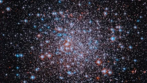 Hubble de la NASA revela un espectacular mar estrellado de 500,000 estrellas en Messier 3
