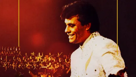 'Mi Primer Bellas Artes' de Juan Gabriel llega a Cinemex en versión remasterizada