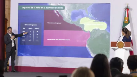 Presidenta informa acciones ante lluvias por fenómeno de “El Niño”; se trabaja en alertamiento telefónico