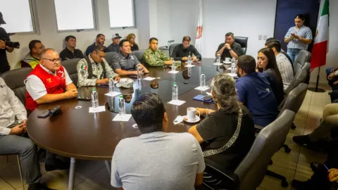 Grupo Interinstitucional, cuerpos de auxilio y autoridades estatales y municipales mantienen coordinación para actividades que promueven el puerto de Altata