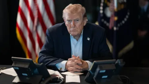 Trump Escalada Máxima: 'Mil Misiles Listos' Hacia Irán por Amenaza de Asesinato; Nuevo Líder Iraní Jura Venganza