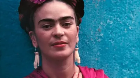 13 de Julio de 2026: Una Doble Conmemoración– Fallecimiento de Frida Kahlo y Día Mundial del Rock