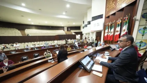 Congreso de Sinaloa recibe informe financiero del Fondo Auxiliar para la Administración de Justicia de parte del Supremo Tribunal de Justicia del Estado de Sinaloa