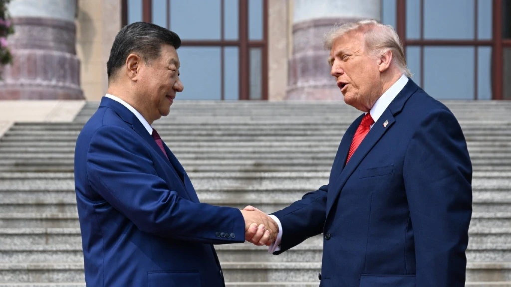 China Califica de "Invenciones" Acusaciones de Trump sobre Injerencia en Elecciones de 2020