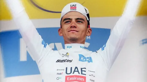 ¡Histórico! Isaac del Toro Conquista el Podio del Tour de Francia 2026 y el Maillot Blanco: México Celebra una Hazaña Sin Precedentes en el Ciclismo
