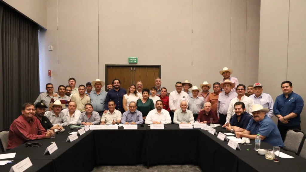Liderazgos agrícolas agradecen el apoyo de la Presidenta Claudia Sheinbaum, y reiteran su disposición para construir acuerdos.