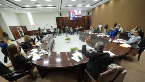 Dan lectura a cinco nuevas iniciativas en Diputación Permanente del Congreso de Sinaloa